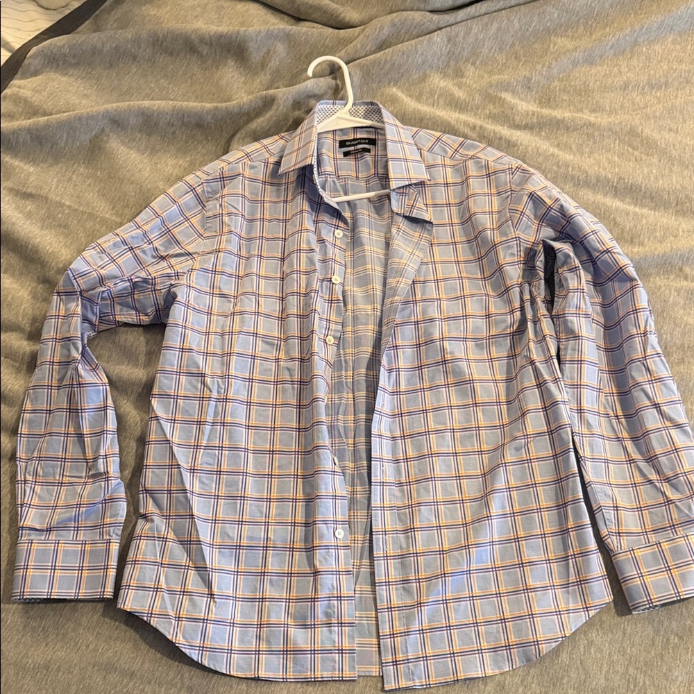 Bugatchi men’s medium button down. - image 1